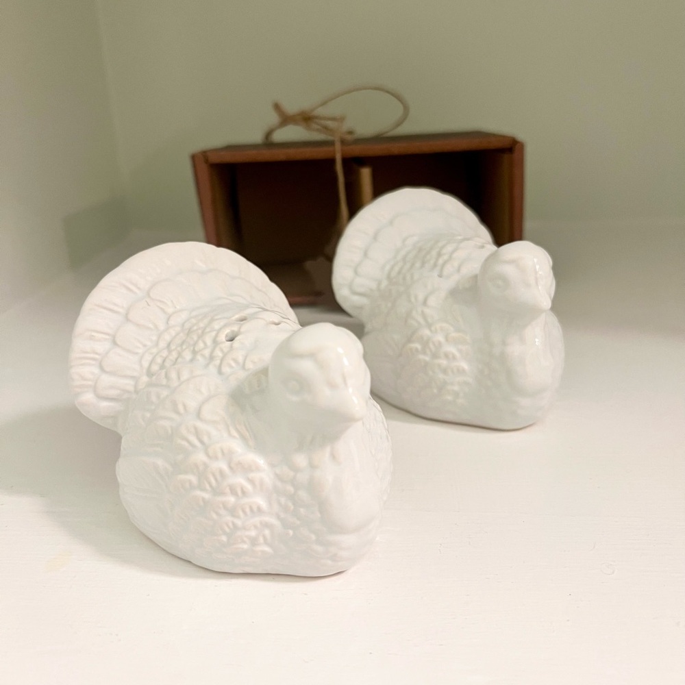 White Turkey Salt and Pepper Shakers